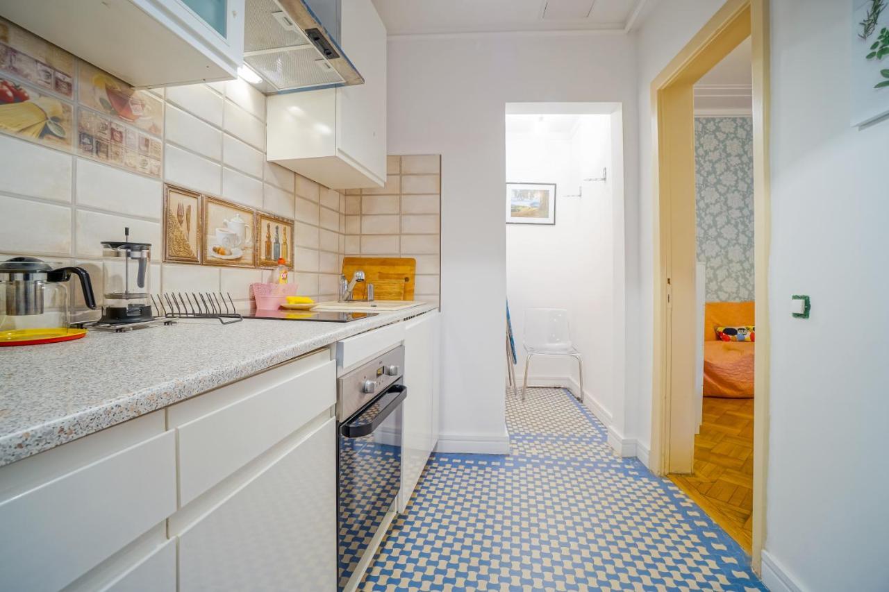 Victoriei Blue Apartment Букурещ Екстериор снимка
